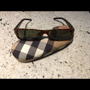 Burberry sunglasses